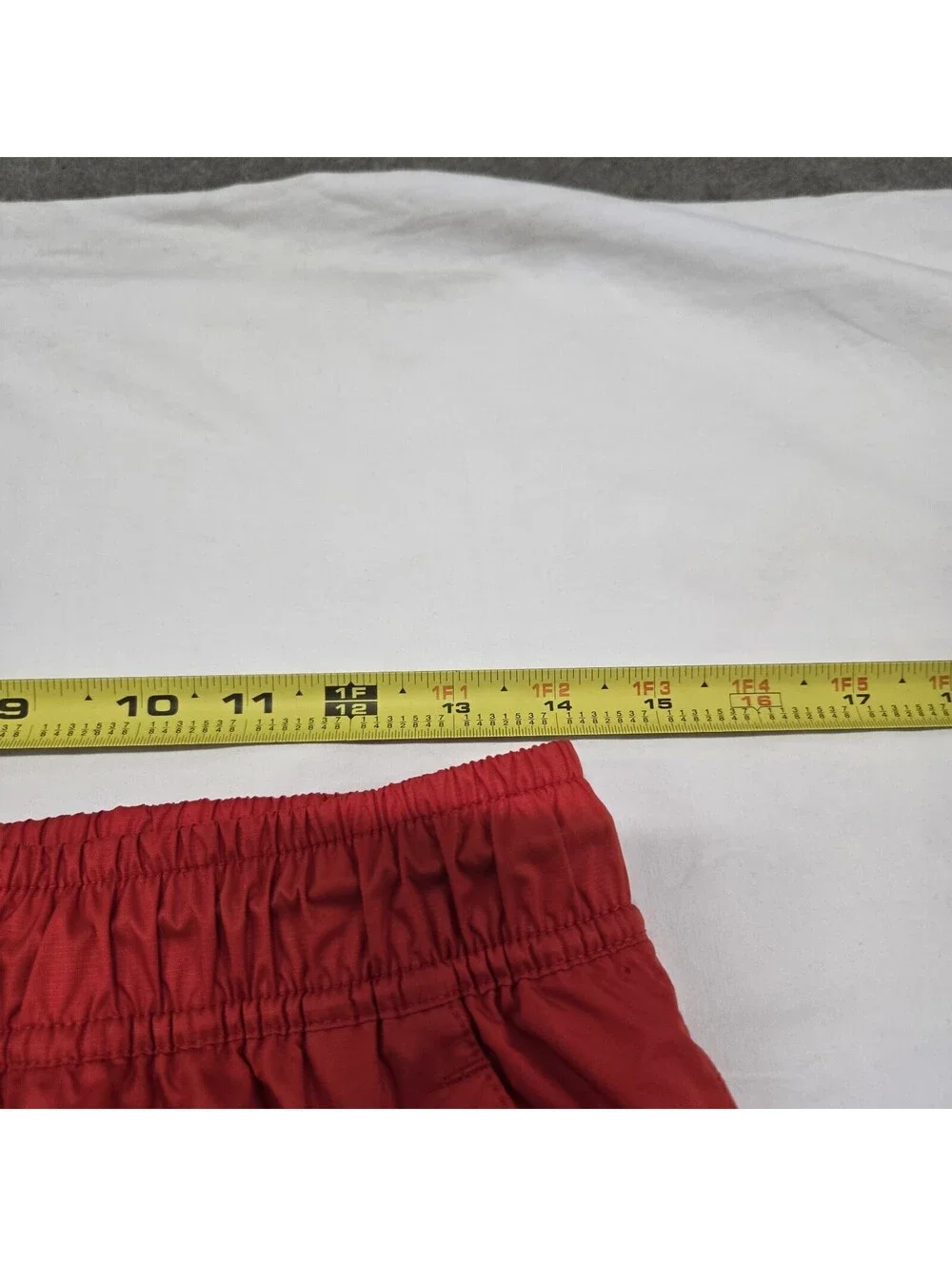 EUC Size MEDIUM Men's Nike Windrunner Red Pants White Logo Mesh Lined 898403-657